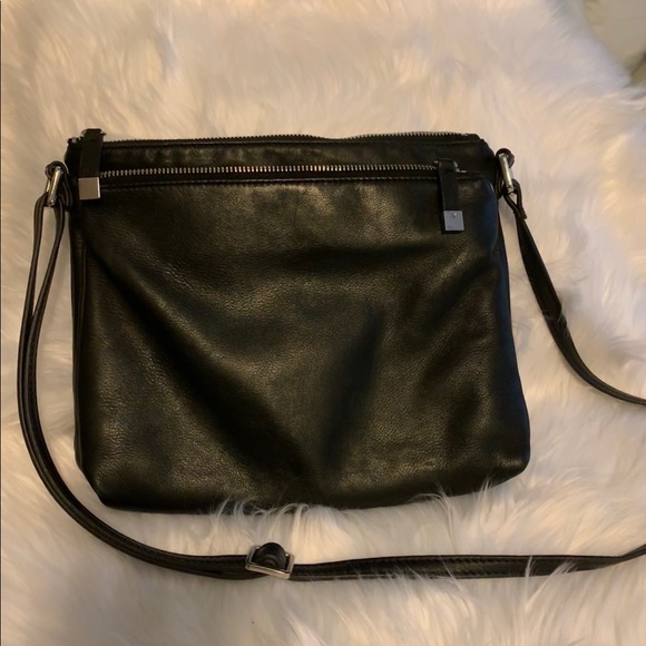 margot Handbags - ❄️❄️❄️MARGOT GENUINE LEATHER BAG